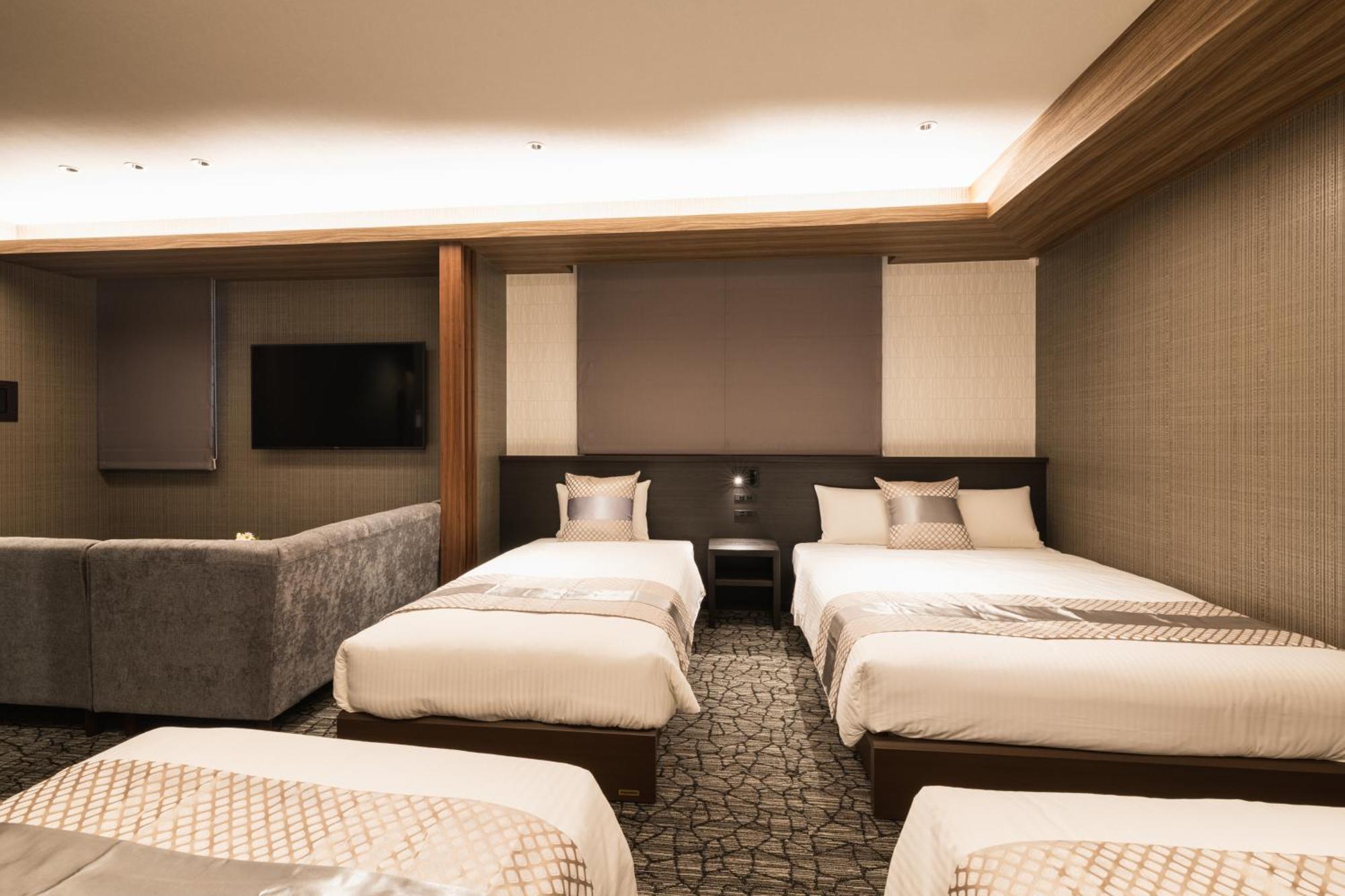 Grand Base Kagoshima Aparthotel Buitenkant foto