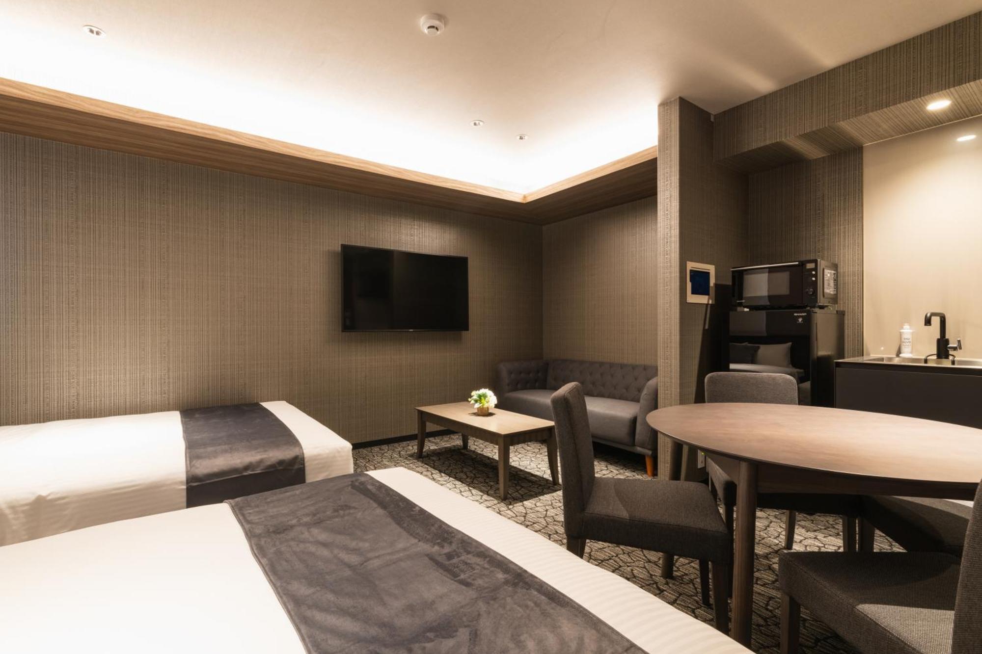 Grand Base Kagoshima Aparthotel Buitenkant foto