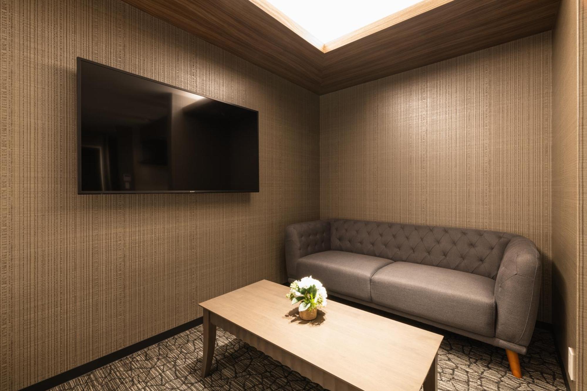 Grand Base Kagoshima Aparthotel Buitenkant foto